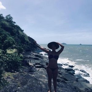 Meet your Posher, Linda